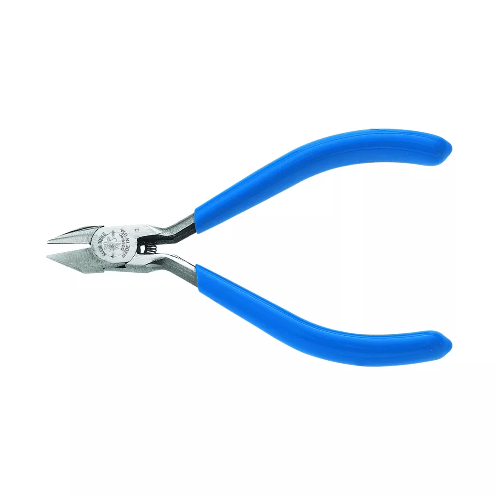 Klein D259-4C Diagonal Cutting Pliers, Pointed Nose, Extra-Narrow Jaw, 4"