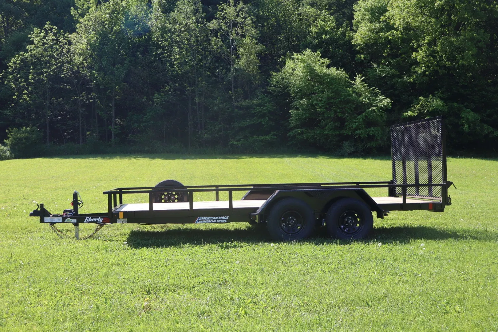 LIBERTY 83"x16' 7K Utility Trailer