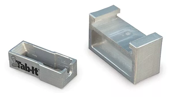 The Steck Tab-it accessory allows you to use your StudLever to quickly pull glue tabs in the PDR (Paintless Dent Repair) process or pull pins in the body shop process