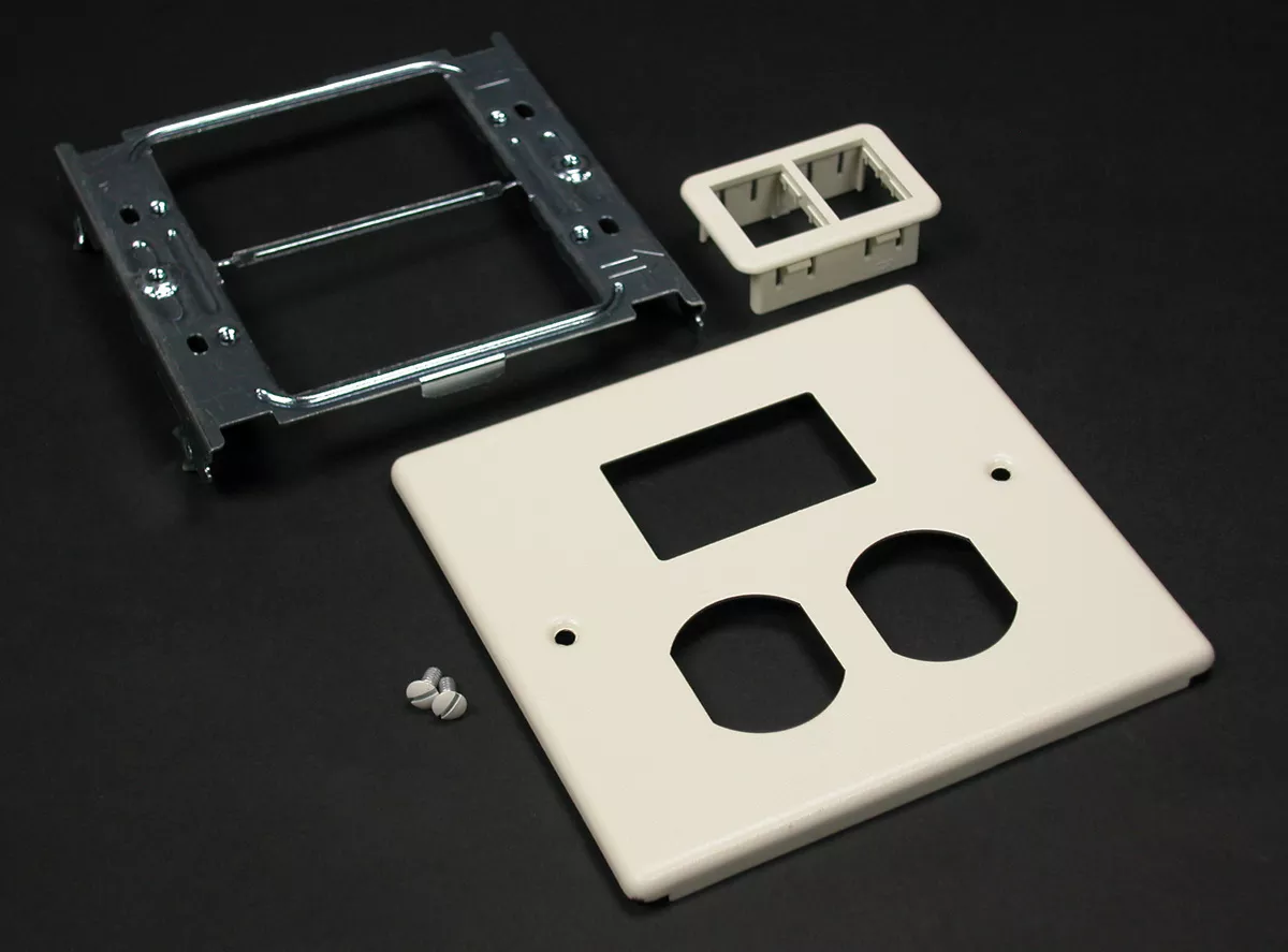 Wiremold V4047BT 4047-Series Two-Gang Cover and Ortronics TrakJackI Mini Adapter Fitting